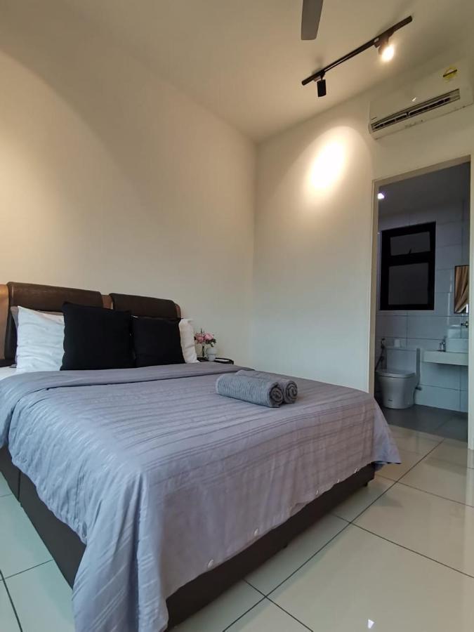 Conezion Residence Putrajaya Nearby Ioi City Mall ภายนอก รูปภาพ